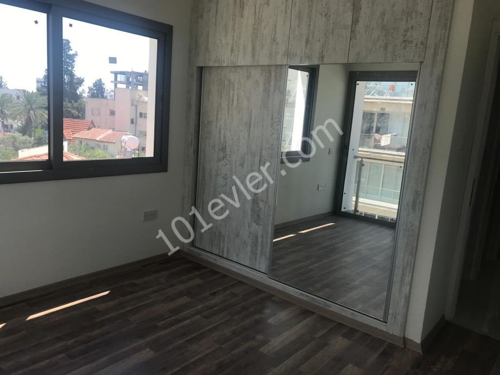 Flat For Sale in Yenişehir, Nicosia