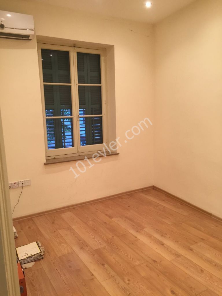 Office For Sale in Lefkoşa Surlariçi, Nicosia