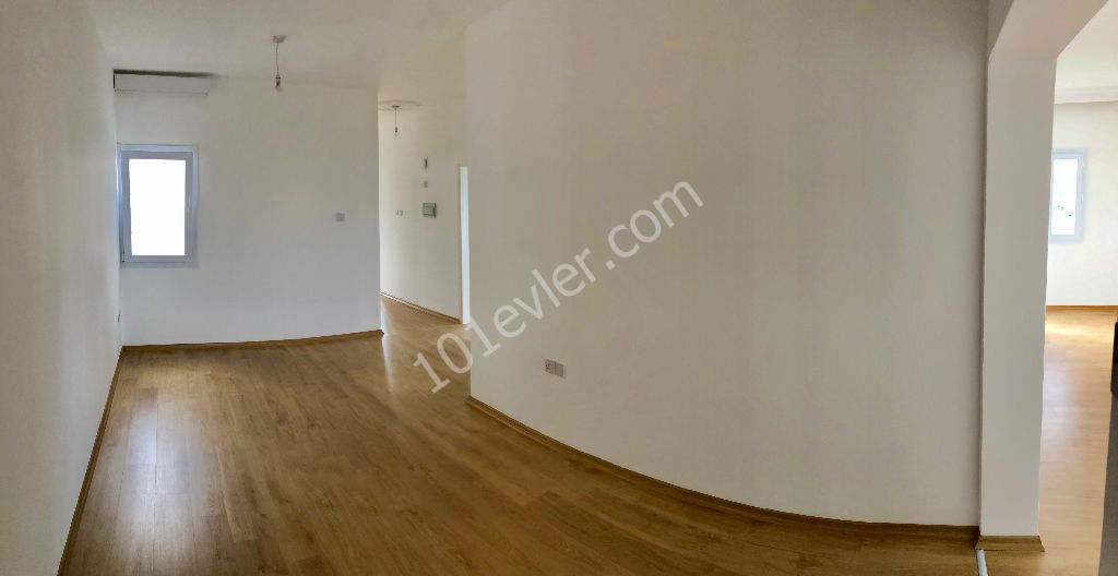 3+2, NEWLY RENOVATED APARTMENT IN KAYMAKLI, NICOSIA ! ** 