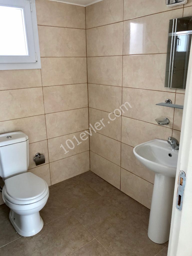 3+2, neu renovierte Wohnung in Nikosia KAYMAKLI ! ** 