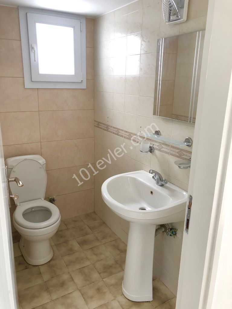 3+2, neu renovierte Wohnung in Nikosia KAYMAKLI ! ** 