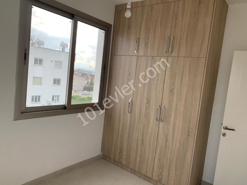 2+1 Penthouse mit Bergblick im Zentrum von Hamitköy zu verkaufen ** 