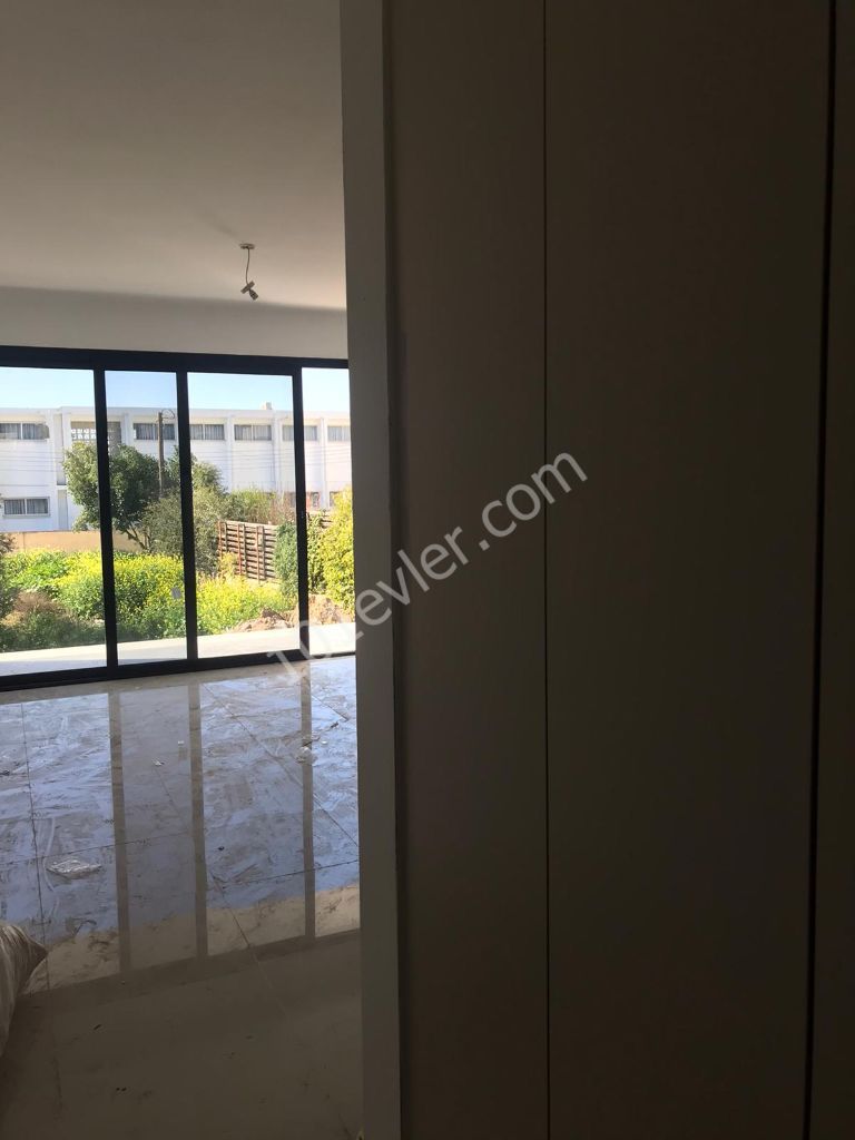 2 Bedroom Flat For Sale in Nicosia