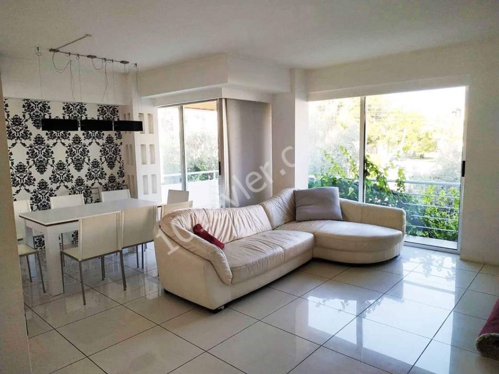 2+1, 95.m2  Flat for Rent Kyrenia