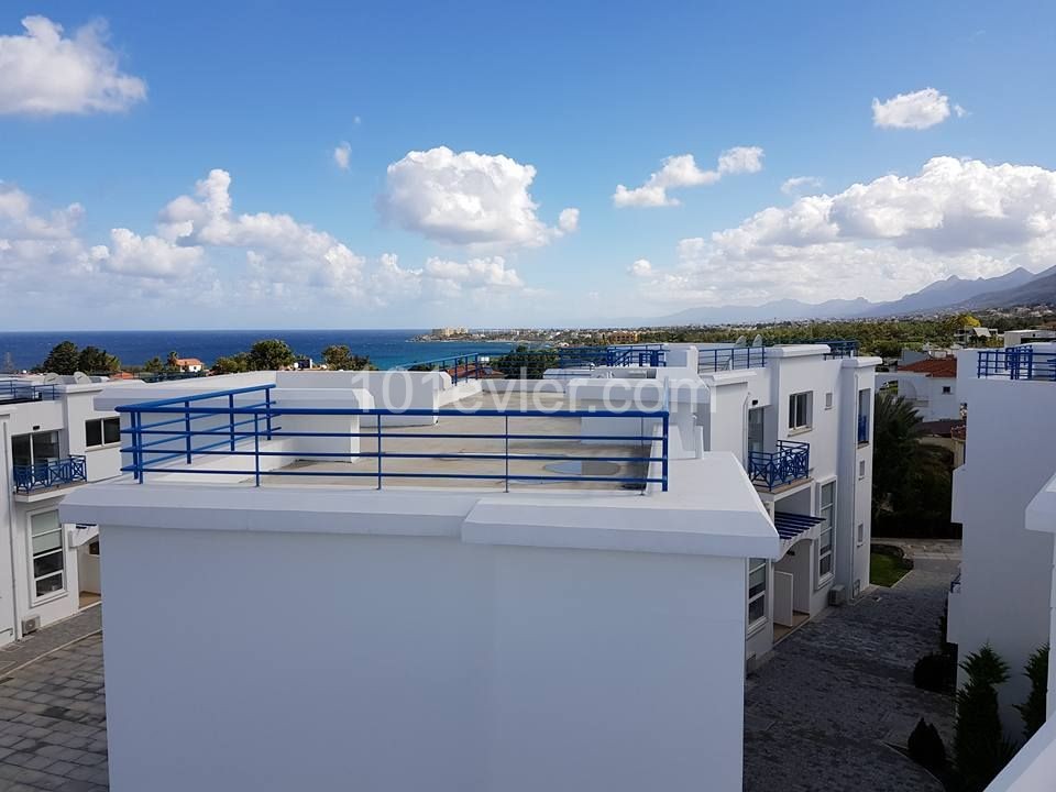 Penthouse Mit Privater Dachterrasse In Der Nähe Des Alsancak Nationalparks ** 