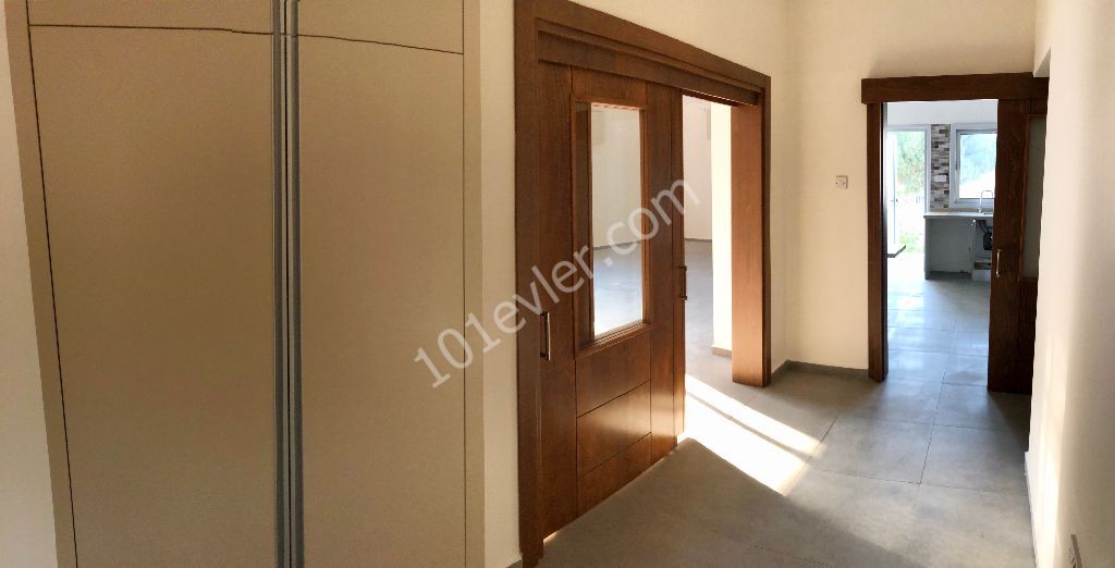 Flat To Rent in Köşklüçiftlik, Nicosia