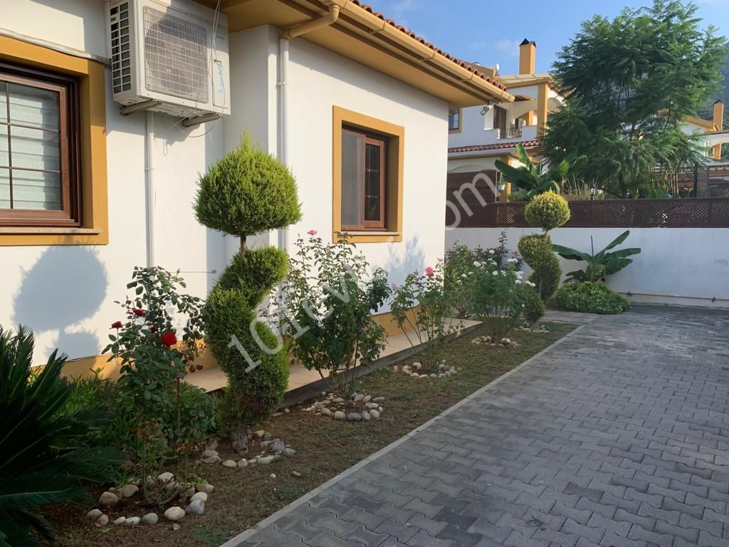 Villa For Sale in Edremit, Kyrenia