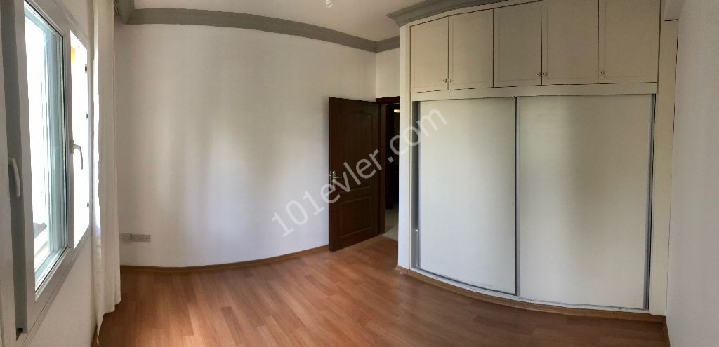 LEFKOŞA KIZILBAŞ 'da 3+1, YARI EŞYALI SATILIK DAİRE !