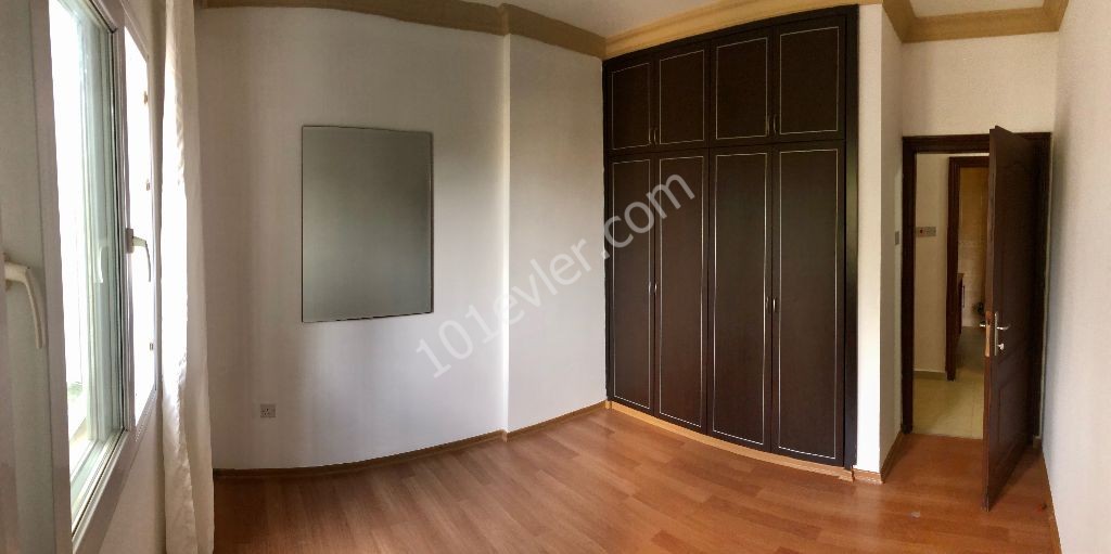 LEFKOŞA KIZILBAŞ 'da 3+1, YARI EŞYALI SATILIK DAİRE !