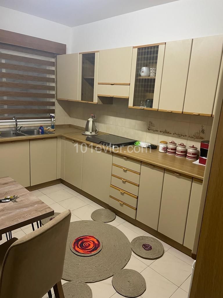 Flat For Sale in Yenişehir, Nicosia