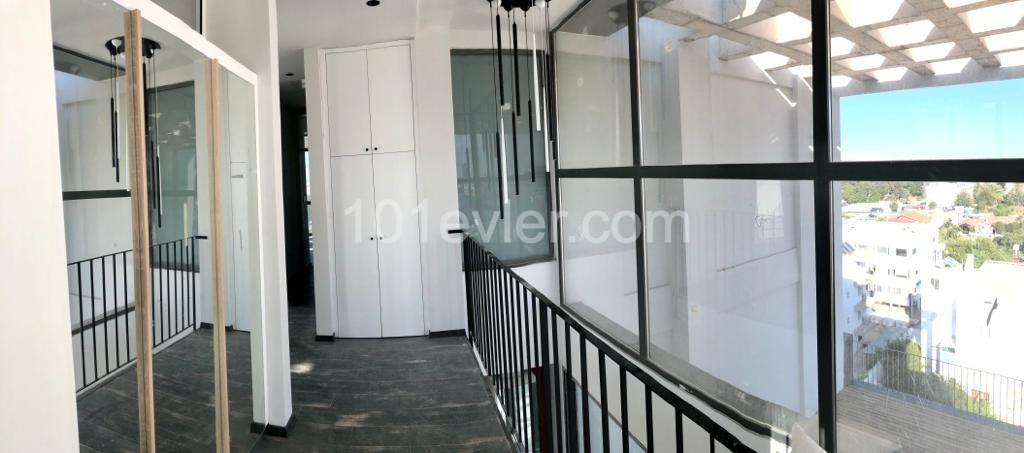 Yenişehir Bölgesinde Emsalsiz 380M2 Duplex Penthouse