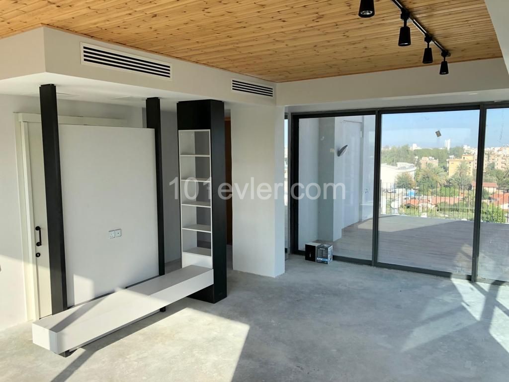 Yenişehir Bölgesinde Emsalsiz 380M2 Duplex Penthouse