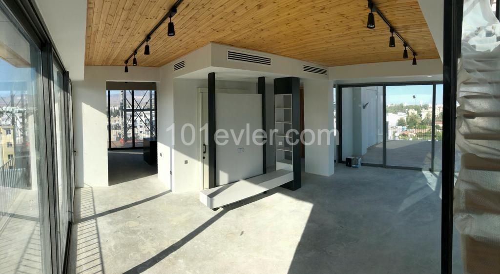 Yenişehir Bölgesinde Emsalsiz 380M2 Duplex Penthouse