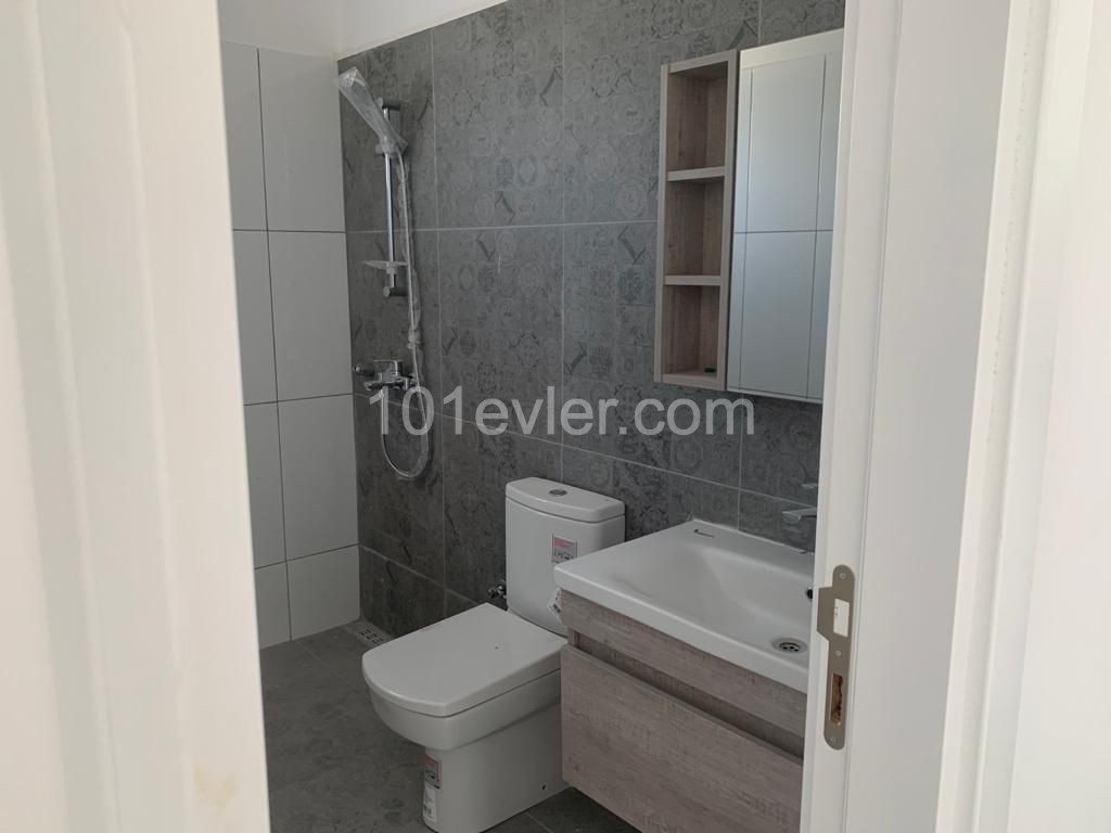 Ortaköy'de Dereboyu Manzaralı 2+1 (85m2+40m2) Penthouse