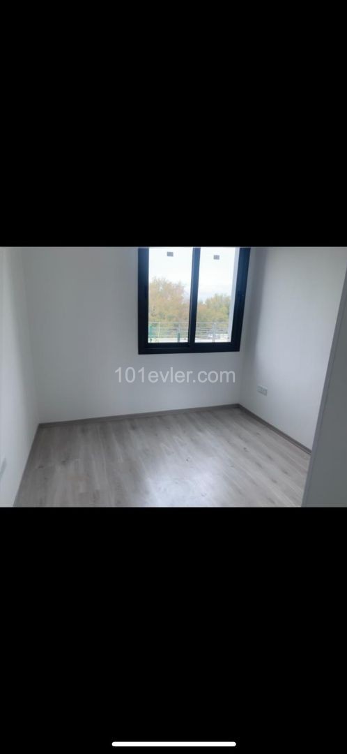 1+1 FLAT IN ALSANCAK WITHIN QUALIFIED SITE AND WALKING DISTANCE TO THE SEA ** 