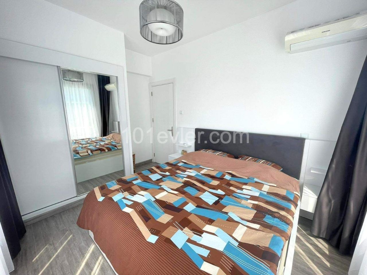 FULLY FURNISHED 2+1 LUXURIOUS FLAT IN NICOSIA DEREBOYU !