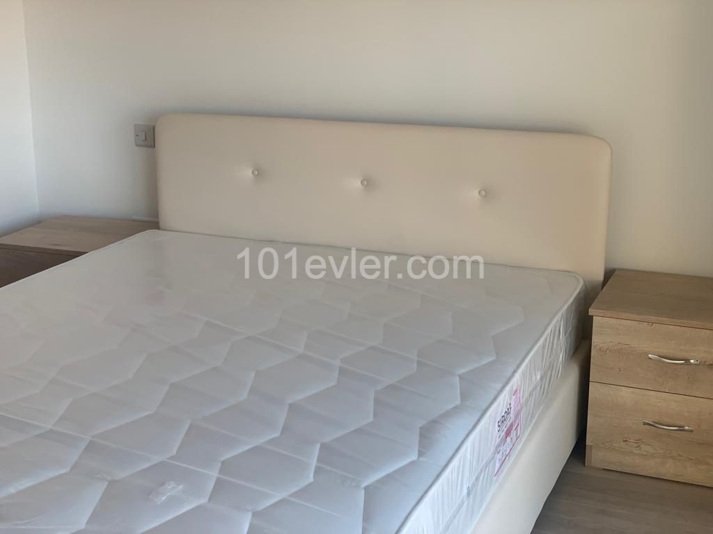 GİRNE MERKEZDE FULL EŞYALI KİRALIK 2+1 DAİRE