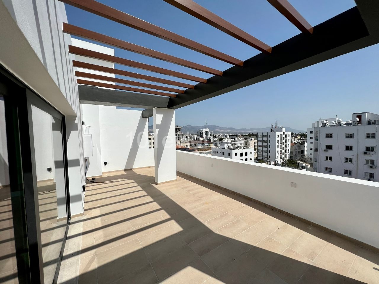 LEFKOŞA KUMSAL 'da YARI EŞYALI veya FULL EŞYALI, YENİ, SIFIR, 2+1 PENTHOUSE DAİRE !