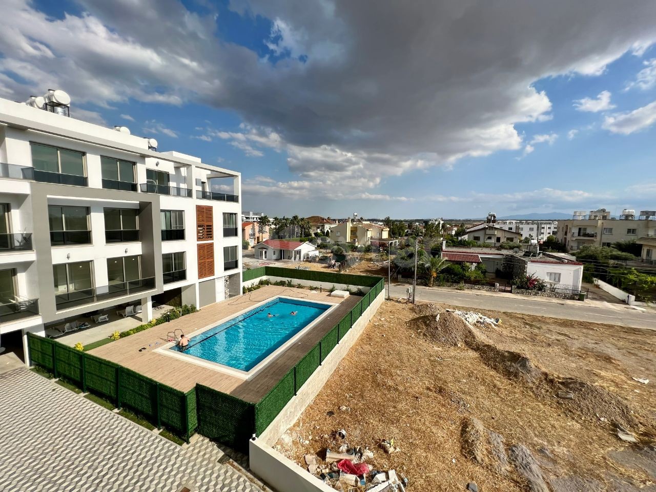 NICOSIA YENIKENT IS A 2+ 1 EN-SUITE APARTMENT WITH A POOL, TURKISH BATH, ! ** 