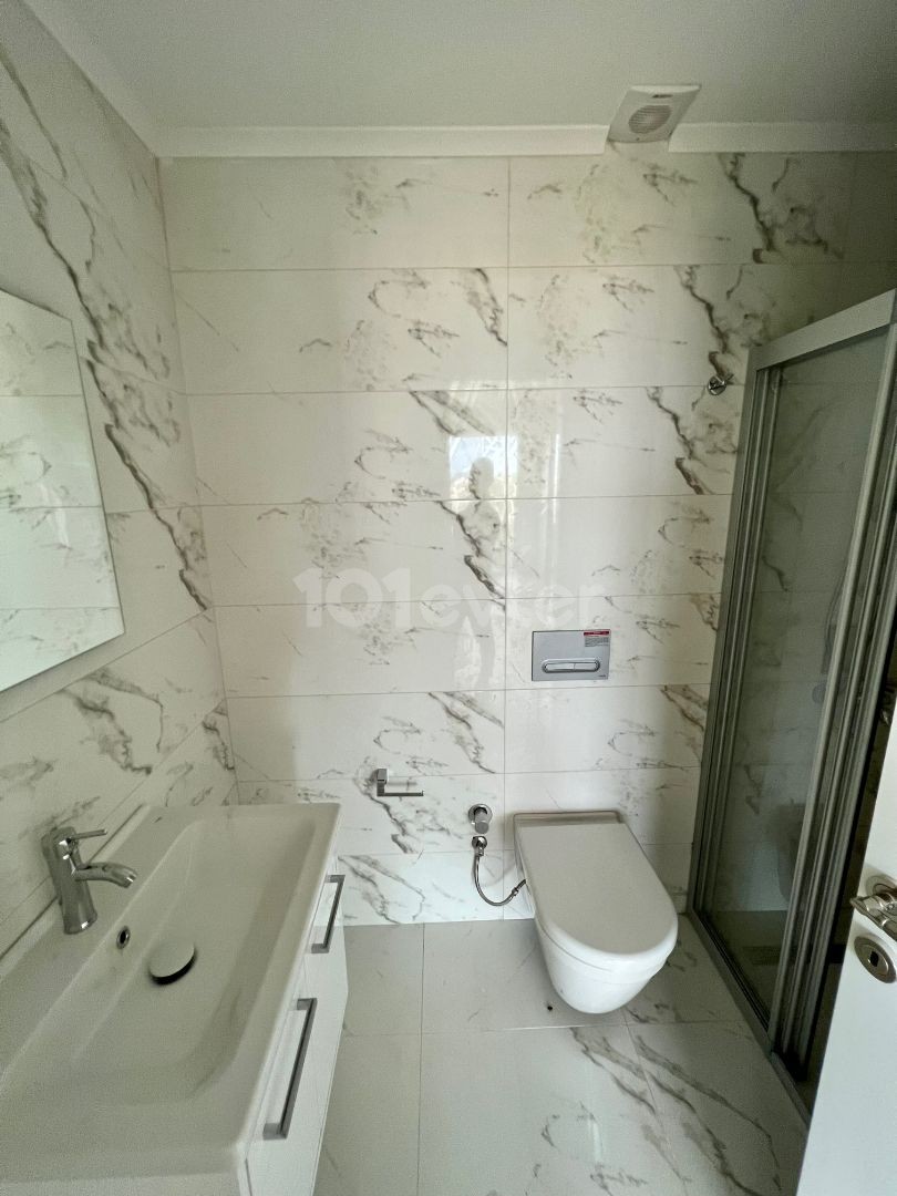 NICOSIA YENIKENT IS A 2+ 1 EN-SUITE APARTMENT WITH A POOL, TURKISH BATH, ! ** 