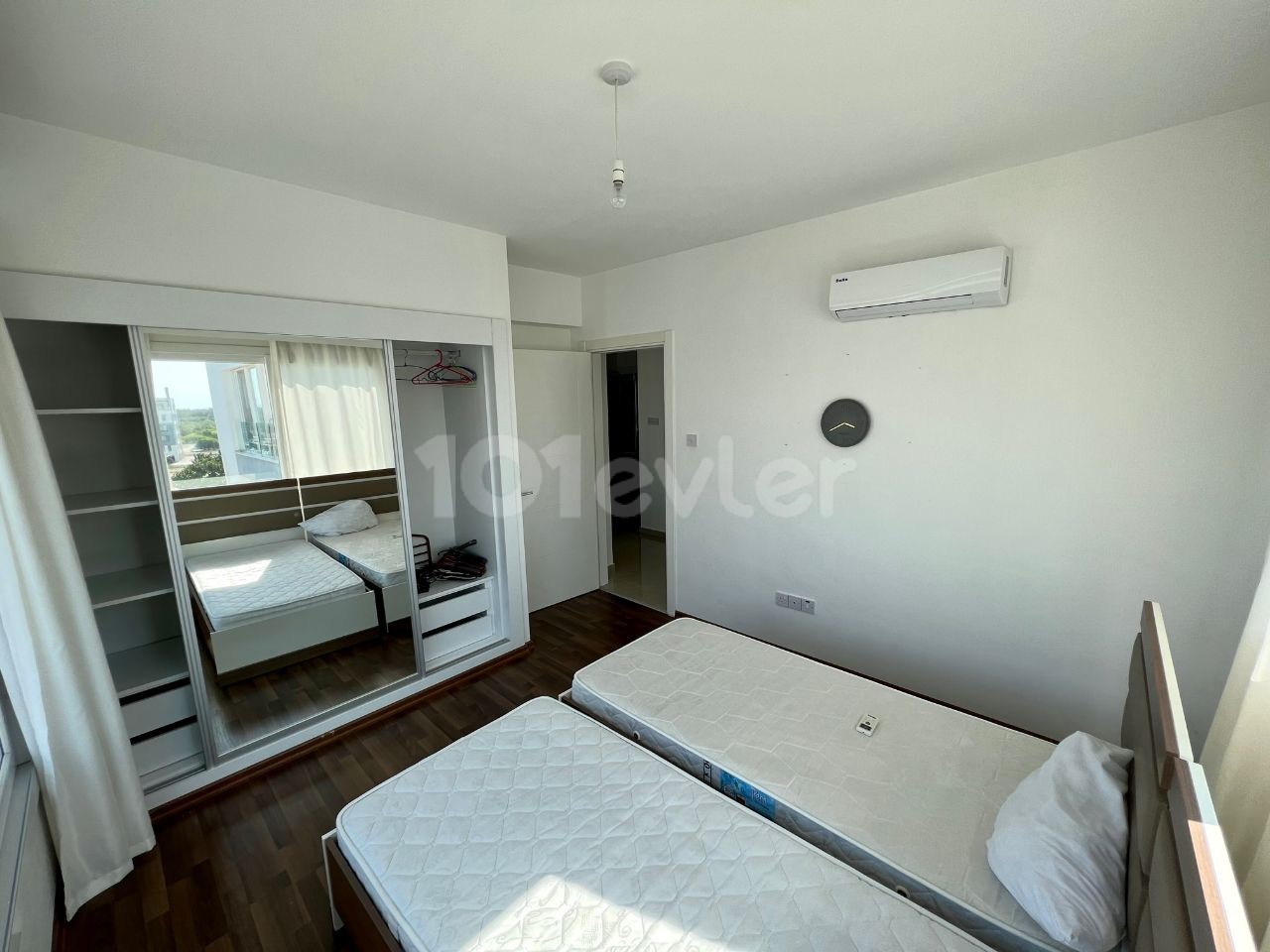 TURKISH 2 + 1 APARTMENT FOR SALE IN NICOSIA DEREBOYU WITH FULL FURNISHINGS! ** 