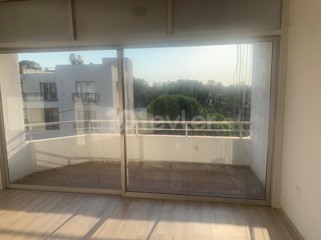 Spacious 3+2 Flat for Sale on Dereboyu Avenue