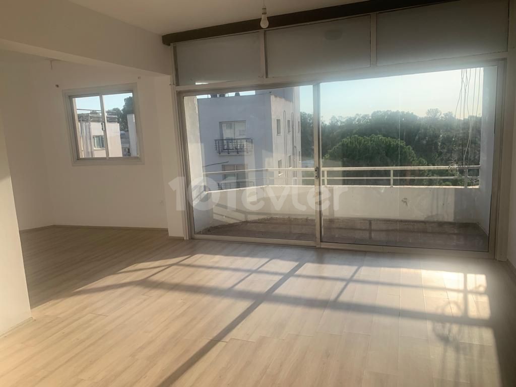 Spacious 3+2 Flat for Sale on Dereboyu Avenue