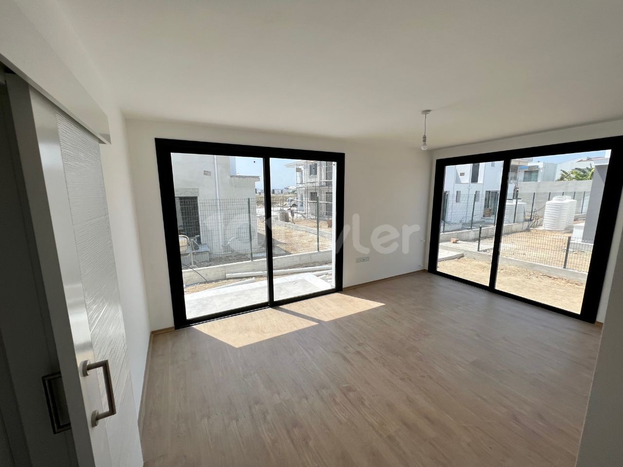 LEFKOŞA YENİKENT 'de 175m2, 3+1 SATILIK PENTHOUSE DAİRELER !