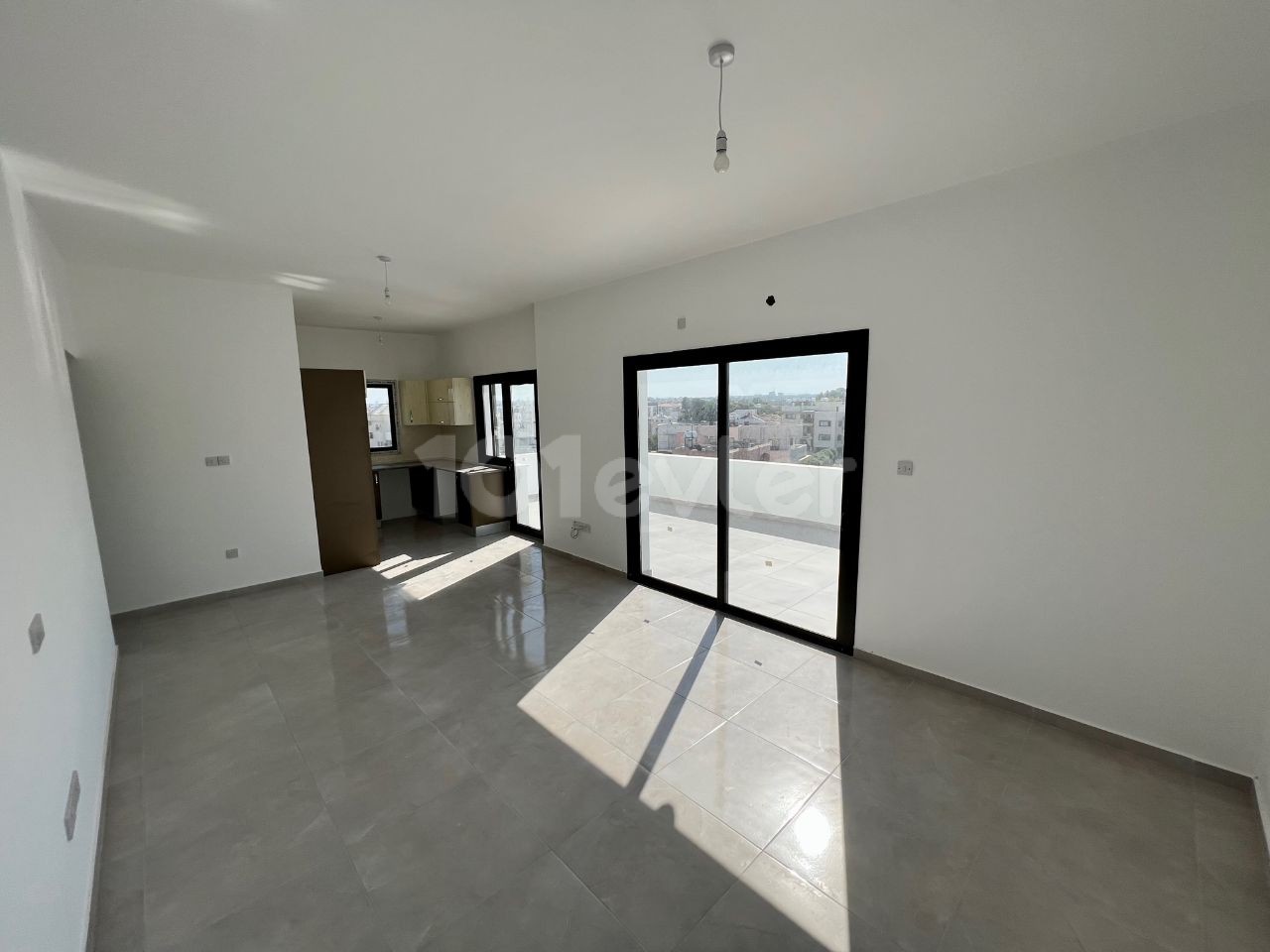 LEFKOŞA GÖNYELİ 'de SATILIK 2+1 PENTHOUSE DAİRELER ! (kuzey - batı ve güney - doğu)