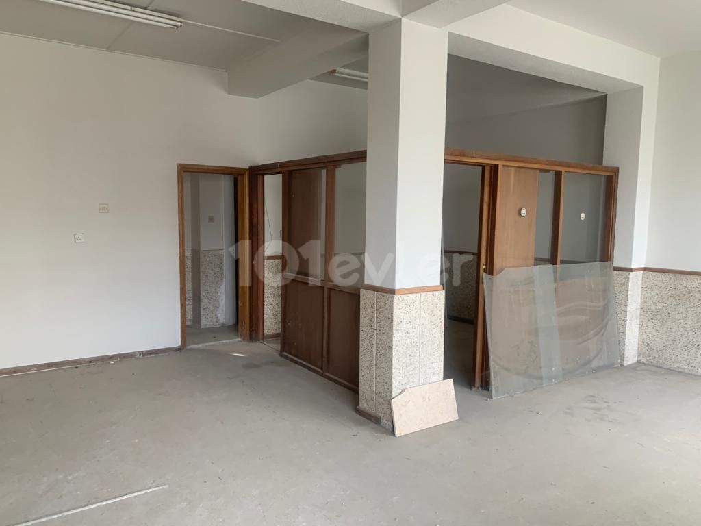 COMPLETE BUILDING FOR SALE IN ALSANCAK