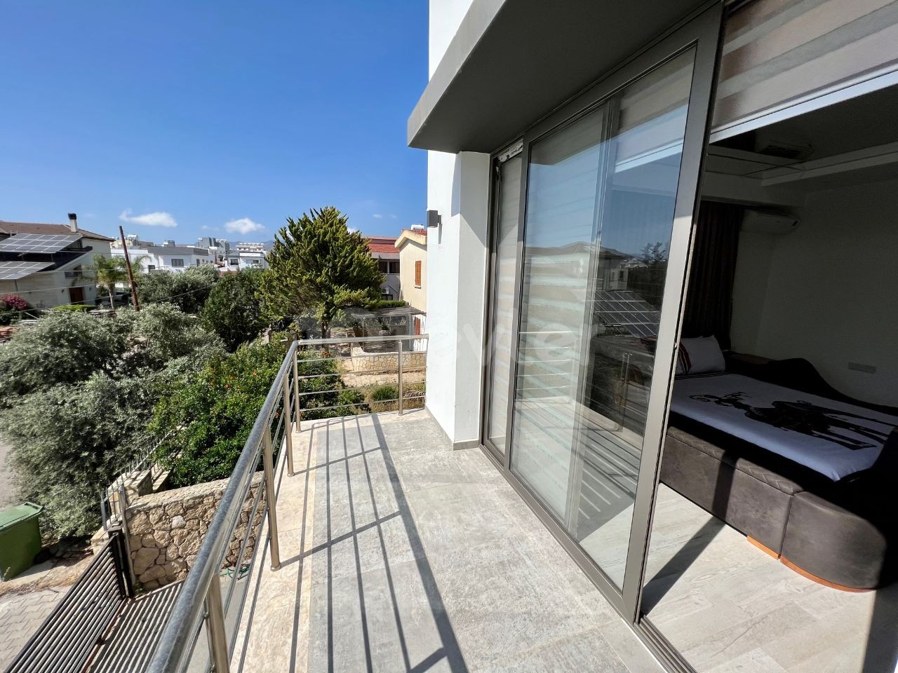 3+1 VOLLSTÄNDIG MÖBLIERTE TÜRKISCHE VILLA IN NICOSIA YENİKENT, MEHRWERTSTEUER UND TRANSFORMATOR BEZAHLT!