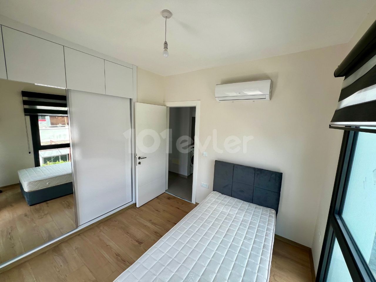 VOLLSTÄNDIG MÖBLIERTE, HOCHWERTIGE 2+1-WOHNUNG IN NICOSIA BEACH!