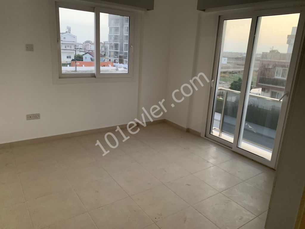 Flat For Sale in Long Beach, Iskele