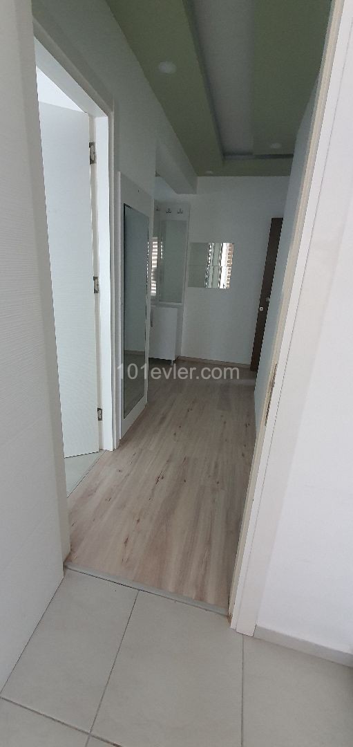 KYRENIA CENTER FULLY FURNISHED FLAT 2+1 ** 