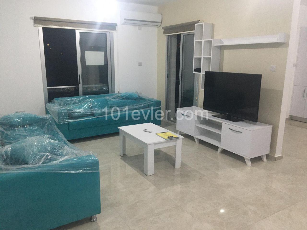 Spacious flat for sale in the center of Kyrenia ** 