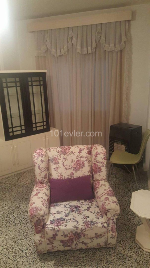 2+1 spacious flat in the center of Nicosia Gonyeli ** 