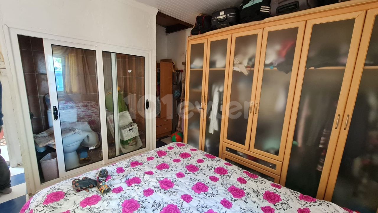 Karmı bölgesinde müstakil yer evi