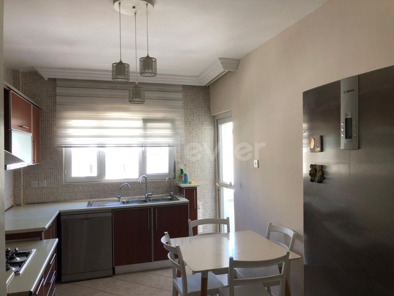 3-1 large fully furnished flat in the center of Kyrenia ** 