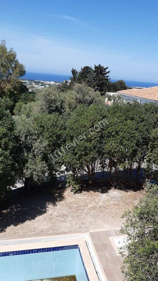 4+1 VILLA ZU VERKAUFEN IN KYRENIA OZANKÖY DE TURK KOCHANLI REF157 ** 