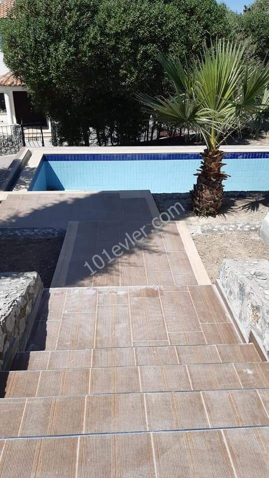 4+ 1 VILLA REF157 FOR SALE WITH TURKISH COB IN KYRENIA OZANKOY ** 