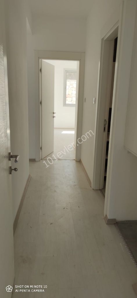 3+1 Wohnung zum Verkauf in Kyrenia Lapta REF 517 ** 