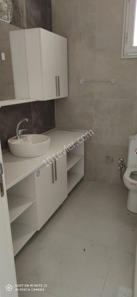 3+1 Wohnung zum Verkauf in Kyrenia Lapta REF 517 ** 