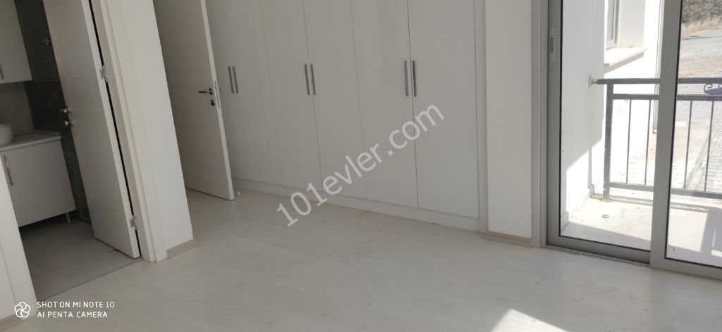 3+1 Wohnung zum Verkauf in Kyrenia Lapta REF 517 ** 