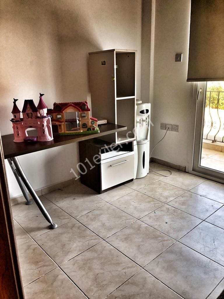 Girne Alsancak Bölgesinde 3+1 Eşyalı Kiralık Daire REF 541 