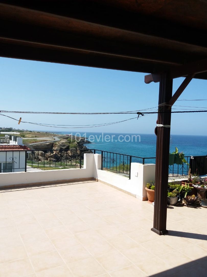 3+1 APARTMENT FOR SALE WITH SEA VIEW IN KYRENIA LAPTA REF868 ** 