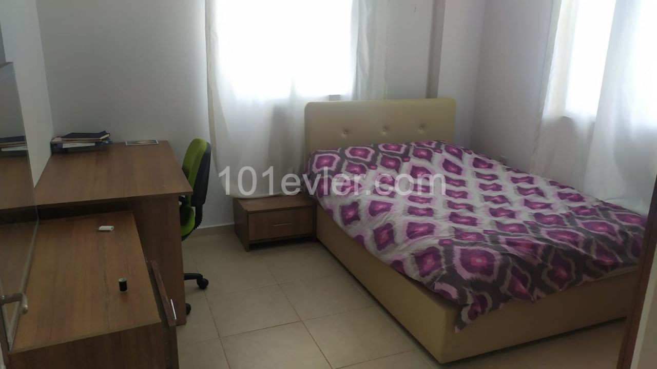 3+1 WOHNUNG ZU VERKAUFEN IN KYRENIA BOSPORUS REF1026 ** 