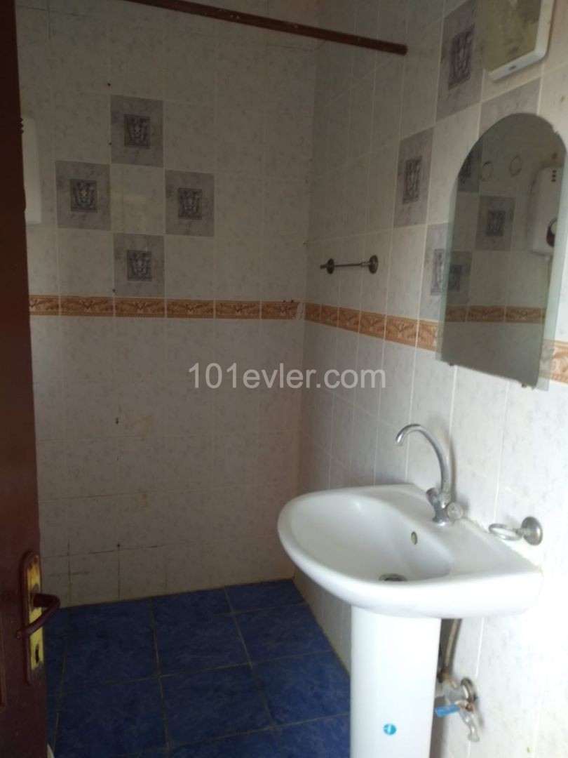 GİRNE ALSANCAK'DA  TATİL KÖYÜ İÇERİSİNDE KİRALIK 1+1 DAİRE REF1048