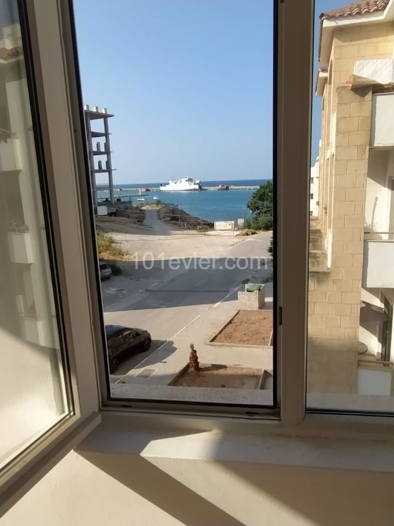 3+1 FLAT FOR SALE IN KYRENIA NEW PORT CIRCA ** 