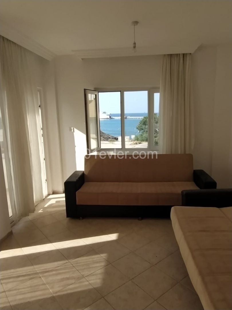 3+1 FLAT FOR SALE IN KYRENIA NEW PORT CIRCA ** 