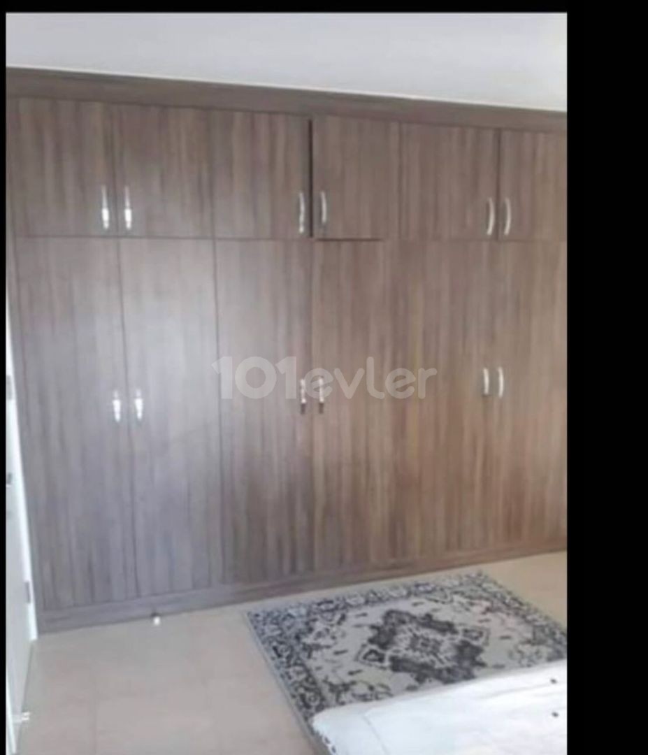 GİRNE MERKEZDE SATLIK 3+1 DAİRE